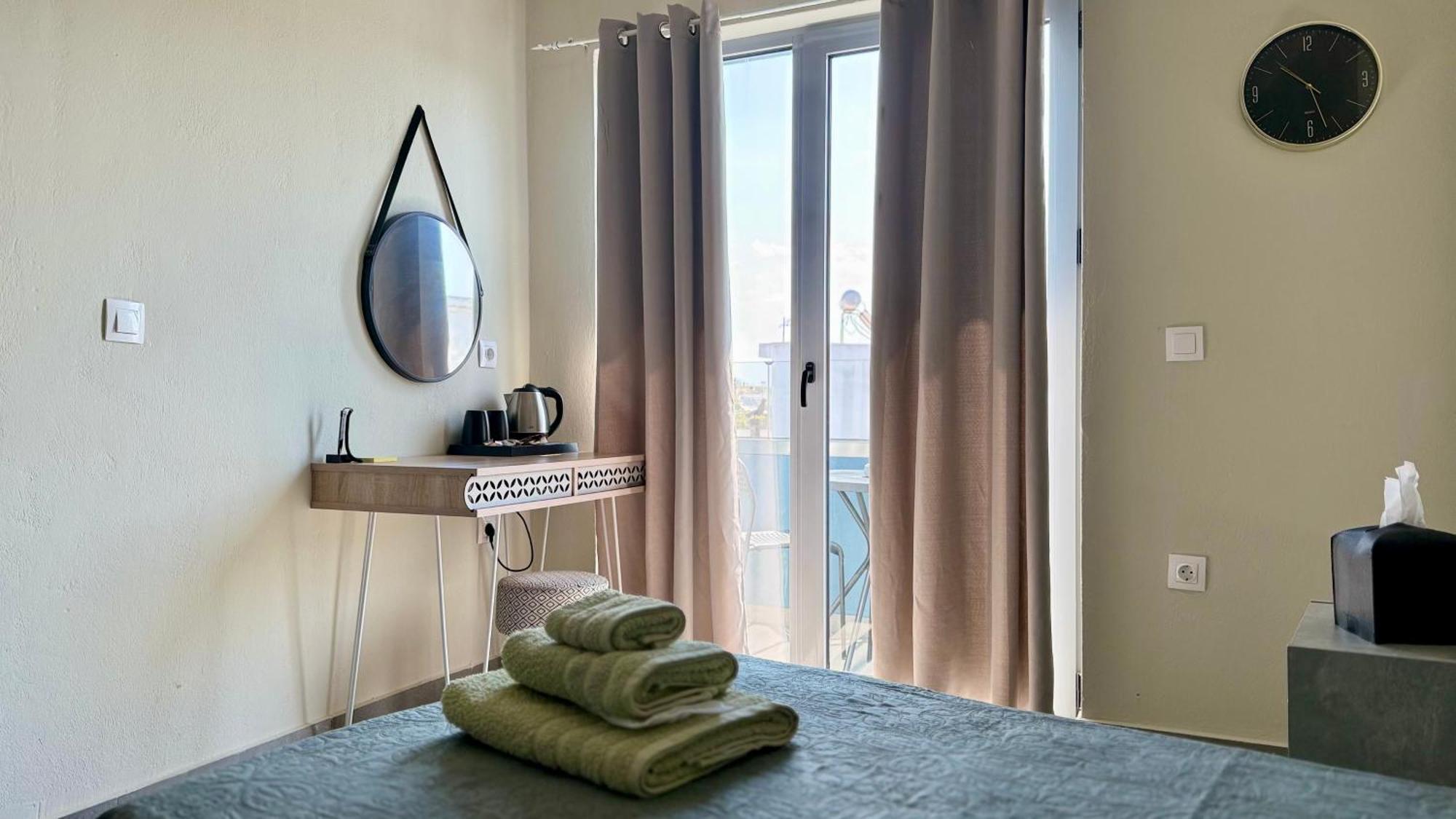 Sea Side Rooms Rhodes City Exterior foto